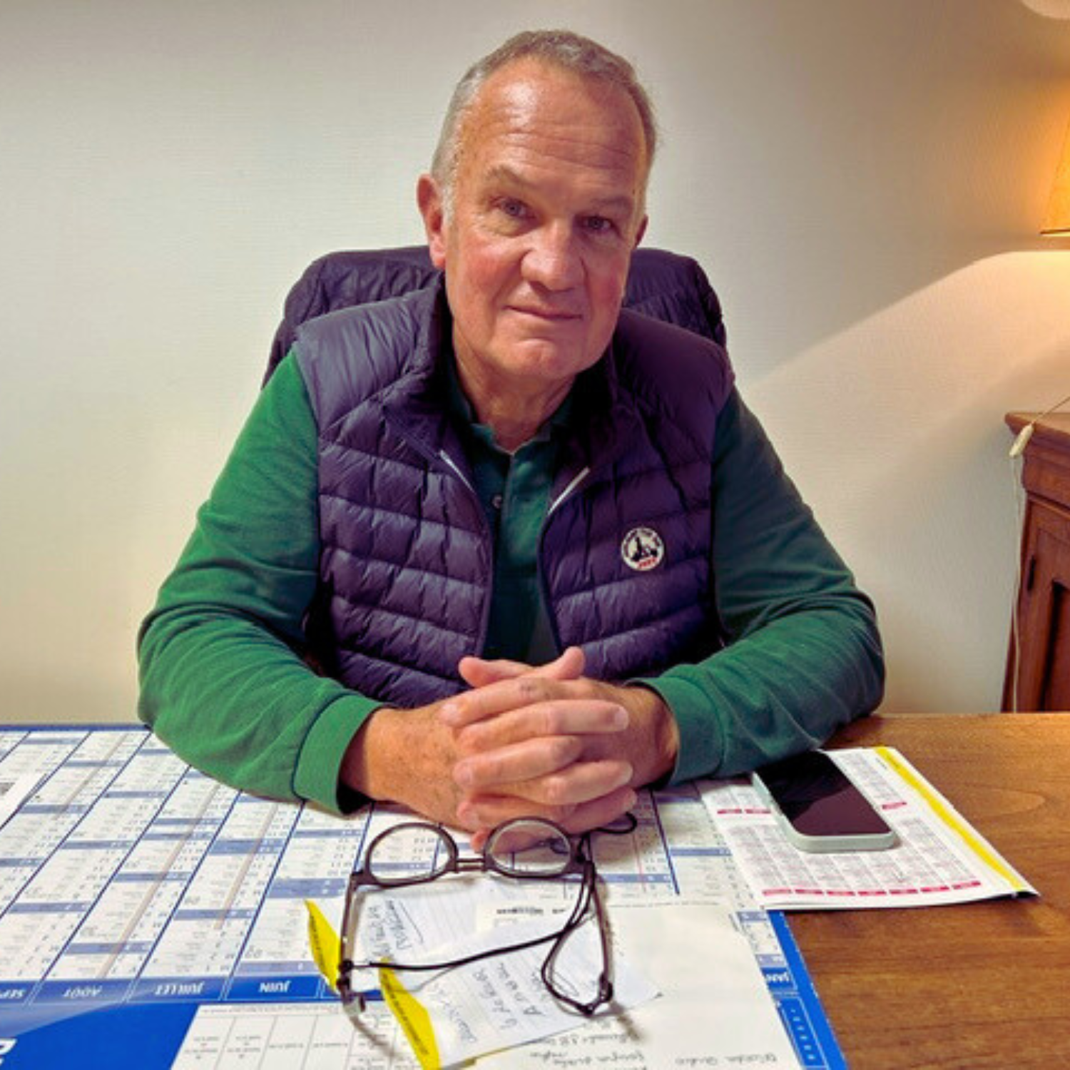 Dr Jean-Paul Lambourg : redonner espoir à la médecine de campagne episode artwork