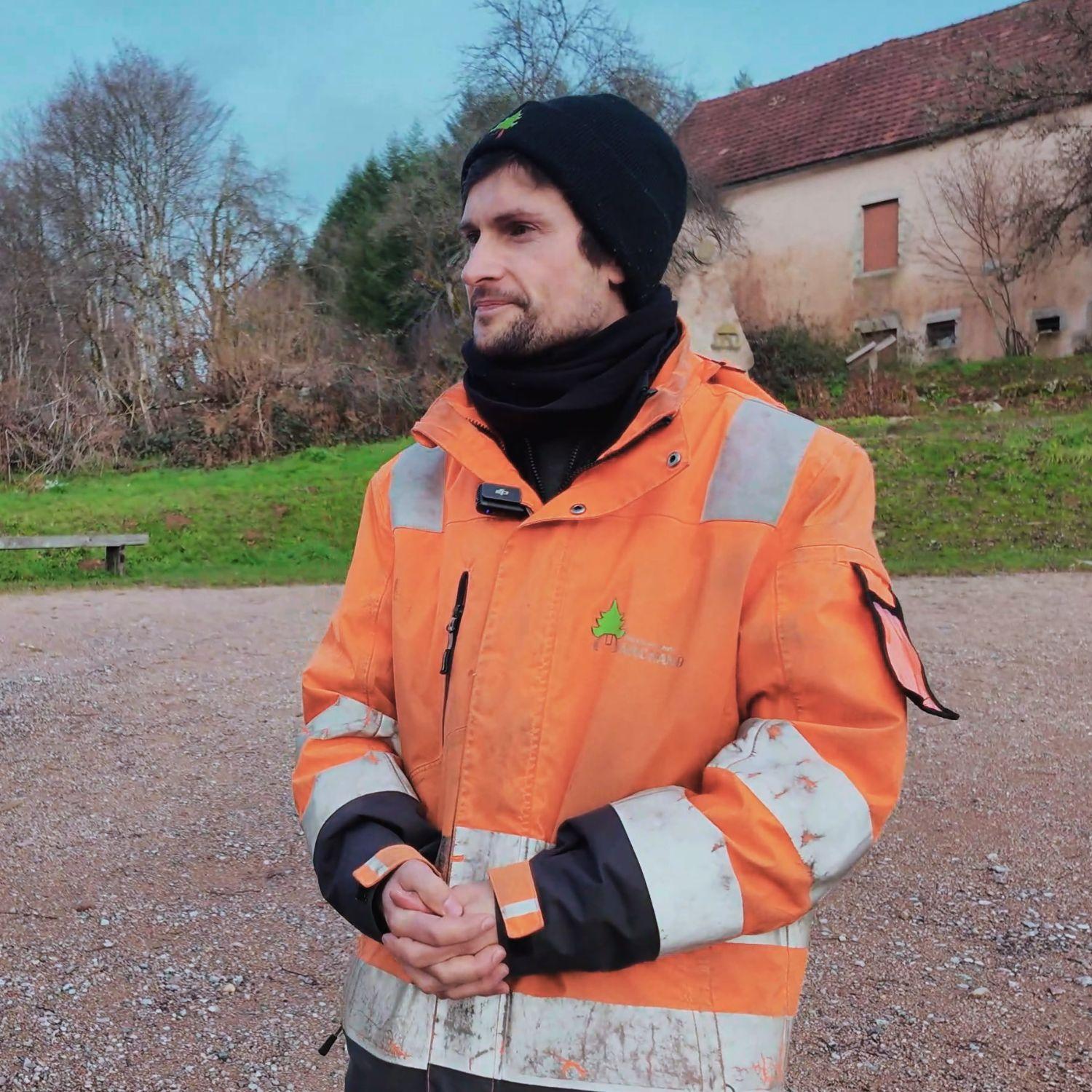 Pierre Marchand, entrepreneur du bois à Gouloux dans le Morvan episode artwork