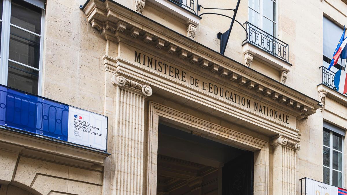 Cyberattaque à l'Éducation nationale : après le fisc, ZeroBytes revendique les données de millions d'élèves et d'enseignants