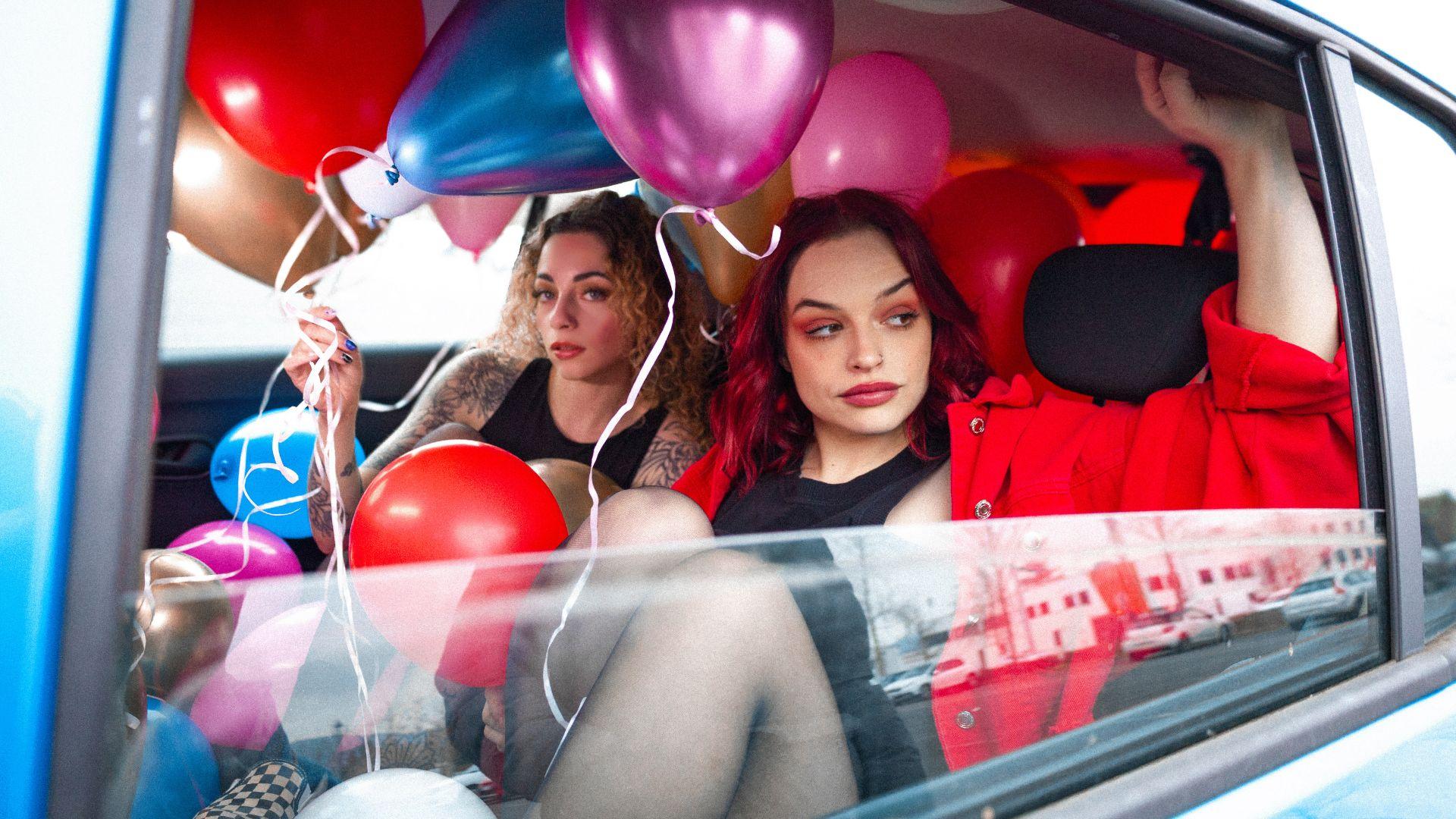 « Va tfaire » : la love song cash et électrique de Copycat