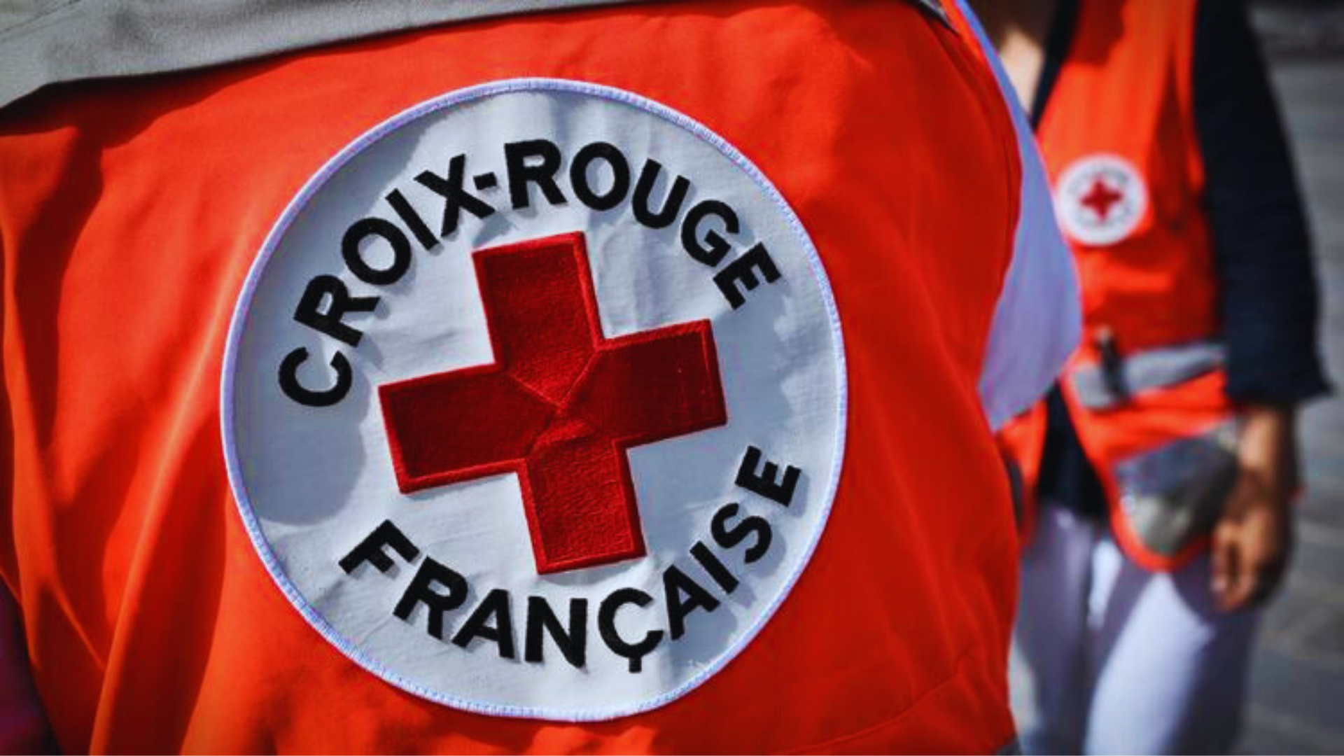 Nevers : une grande braderie de Noël à 1 € organisée par la Croix-Rouge