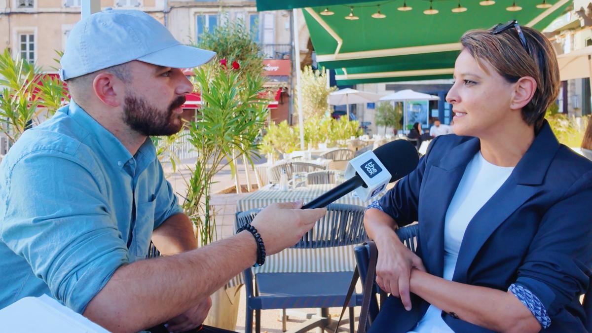 Najat Vallaud-Belkacem: « Il faut qu'il y ait des gens de bonne volonté qui reprennent les rênes du pouvoir »