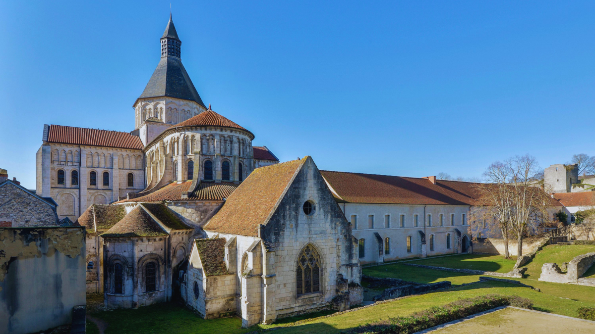 Les sites clunisiens du Nivernais-Morvan en route vers l'UNESCO