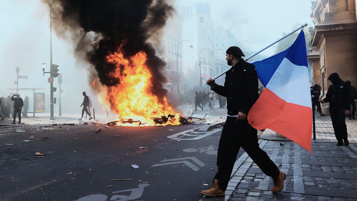 Émeutes du 17 octobre : la sécurité s’ajoute à une longue liste de fiascos pour le pouvoir