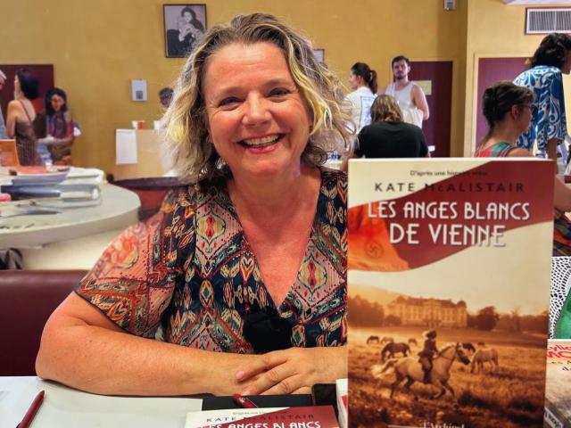 Les Anges Blancs de Vienne : Kate McAlistair ressuscite le sauvetage des chevaux Lipizzans