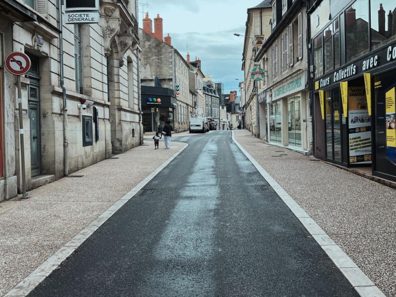 Arrêté municipal contesté : le tribunal administratif suspend la politique « anti-mendicité » à Nevers