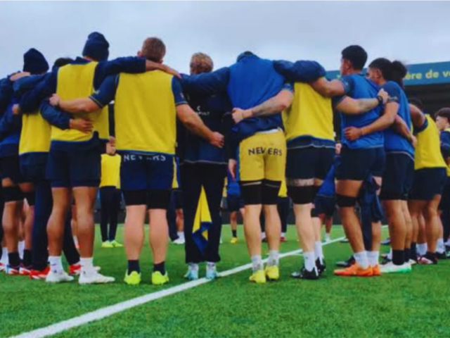 Comment l'USON Nevers Rugby s'adapte à la chaleur ? 