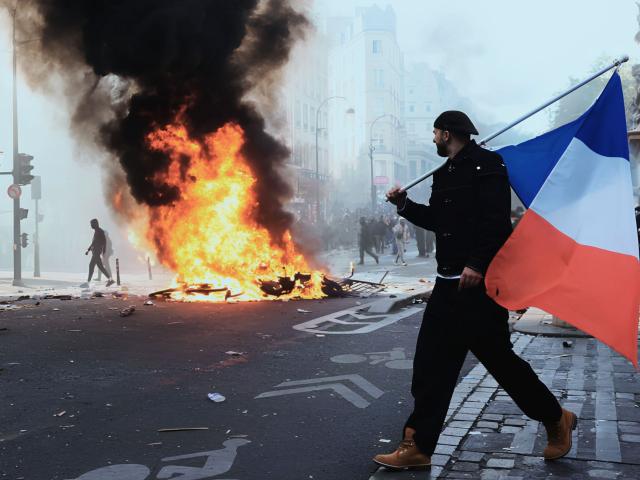 Émeutes du 17 octobre : la sécurité s’ajoute à une longue liste de fiascos pour le pouvoir